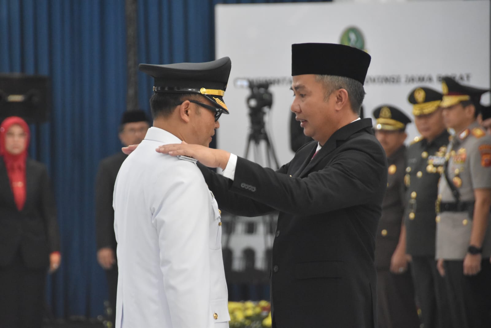 Dilantik Jadi Pj Bupati Cirebon Wahyu Mijaya Siap Lanjutkan Program